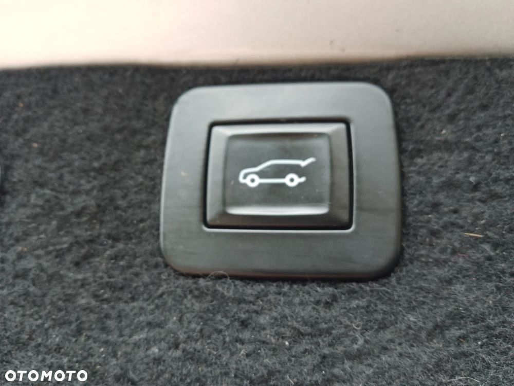 Opel Insignia 2.0 CDTI Cosmo S&S - 26