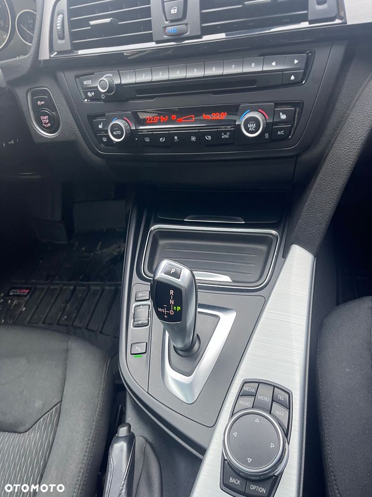 BMW 3GT 320d xDrive - 27