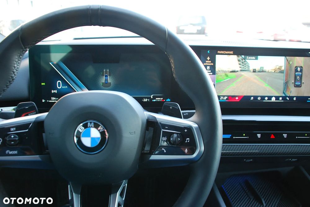 BMW Seria 5 520i mHEV M Sport - 11