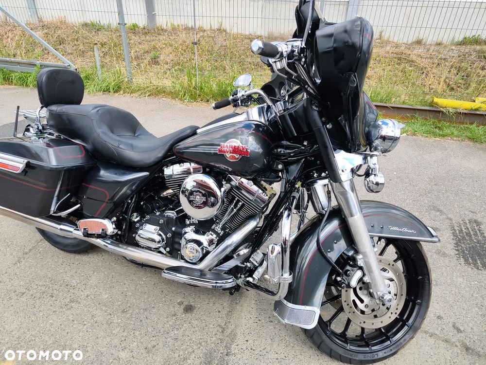 Harley-Davidson Touring Electra Glide - 9