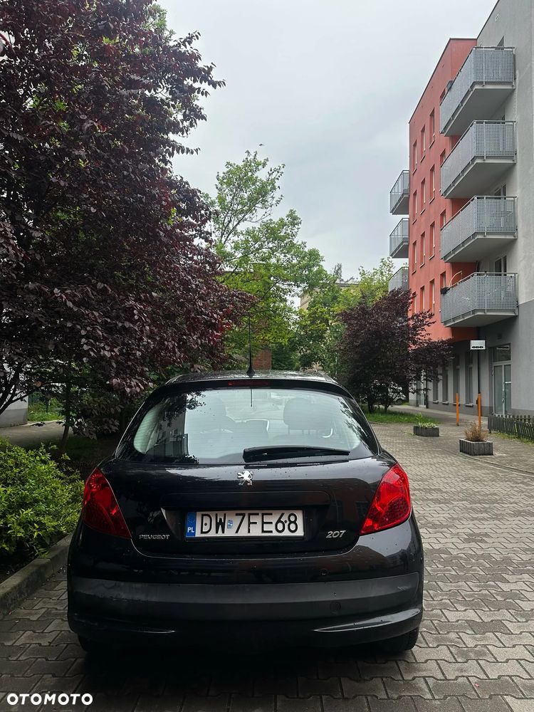 Peugeot 207 - 5