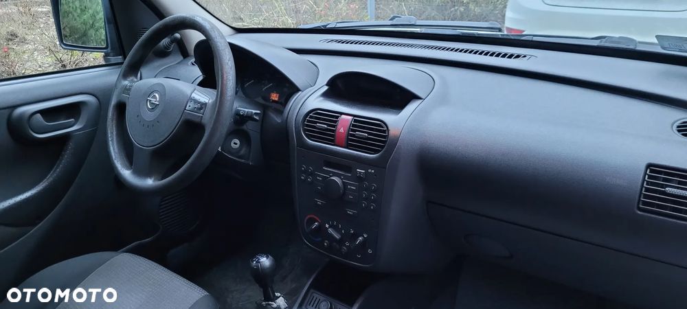 Opel Combo - 9