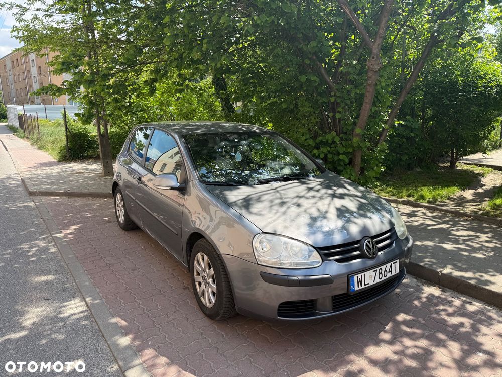 Volkswagen Golf - 1