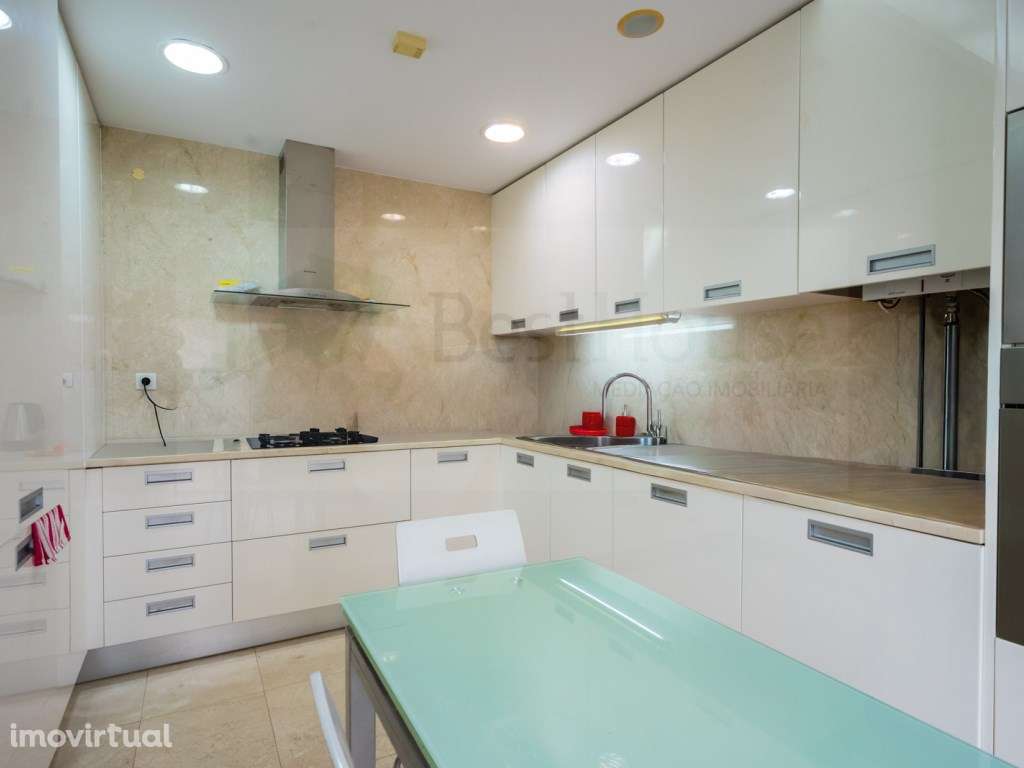 T2 Belém com terraço e parqueamentos - Vista Rio - Grande imagem: 4/39