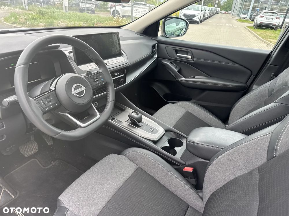 Nissan Qashqai 1.3 DIG-T MHEV N-Connecta Xtronic - 11