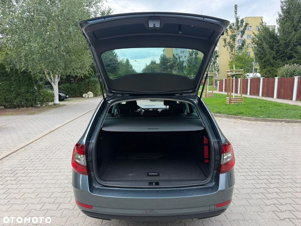 Skoda Octavia 2.0 TDI 4x4 DSG Soleil - 29