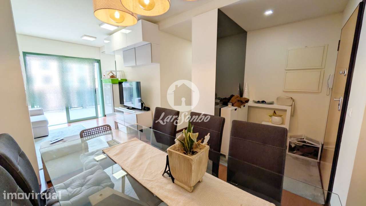 Apartamento T2 com terraço de 40 m² a 600 m da praia da Póvoa de Va... - Grande imagem: 5/23