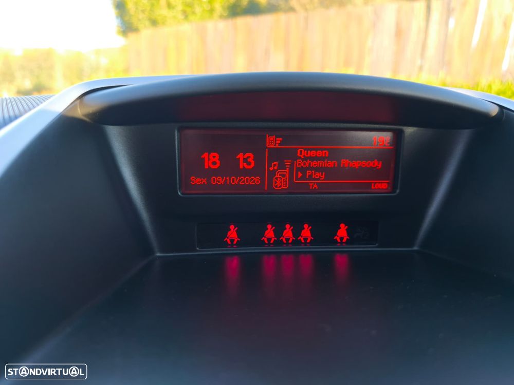 Peugeot 207 1.4 HDi Trendy - 13