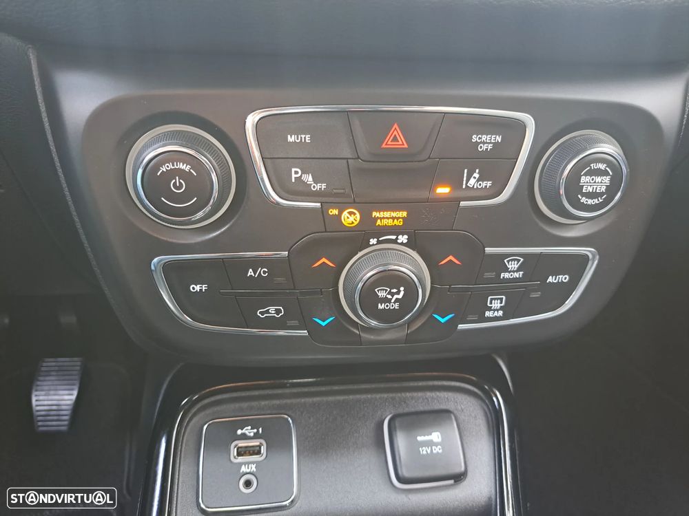 Jeep Compass 1.6 M-Jet Limited - 27