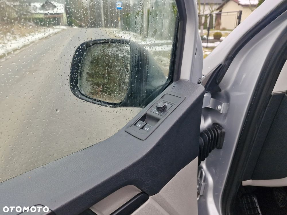 Volkswagen TRANSPORTER - 11