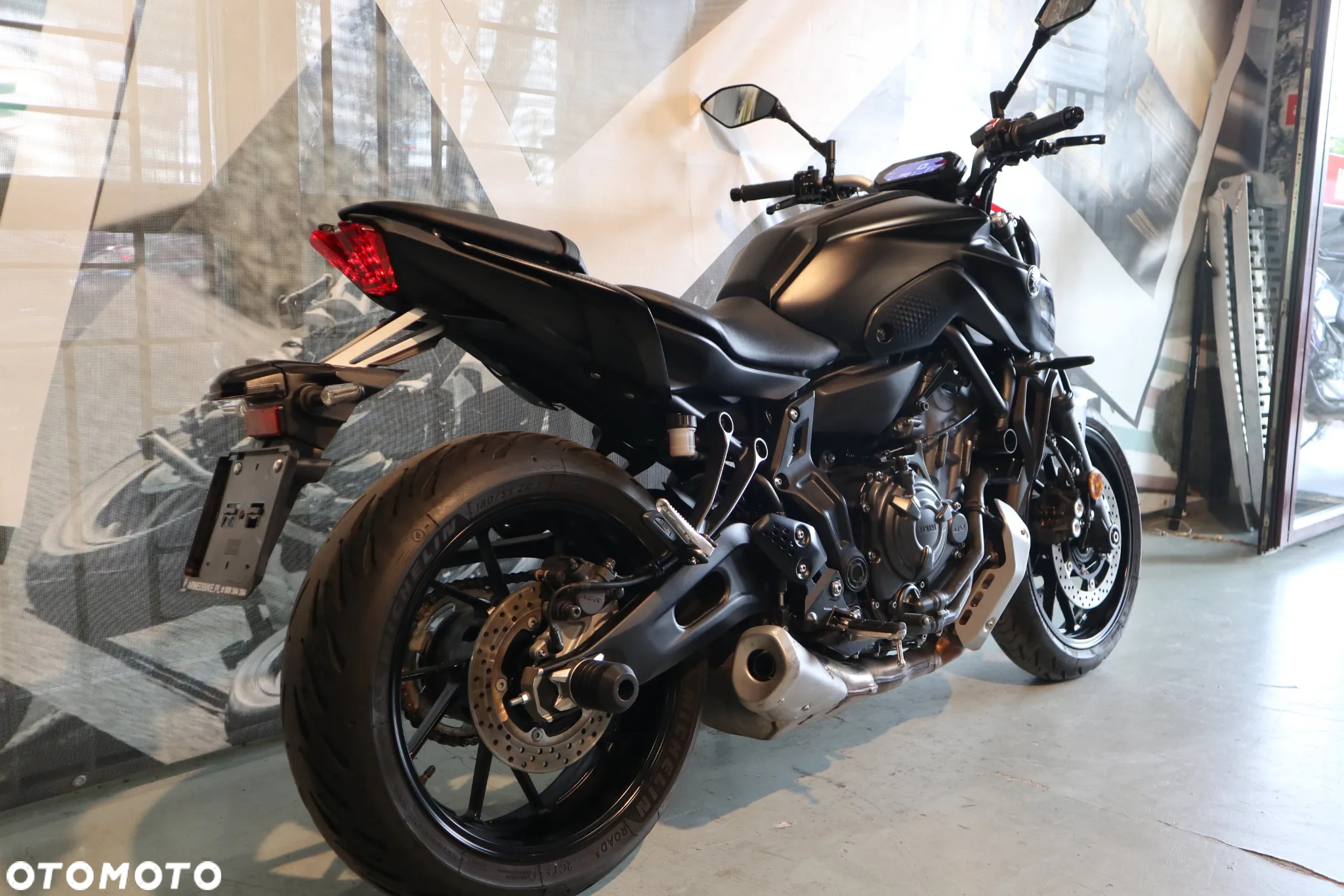 Yamaha MT - 17