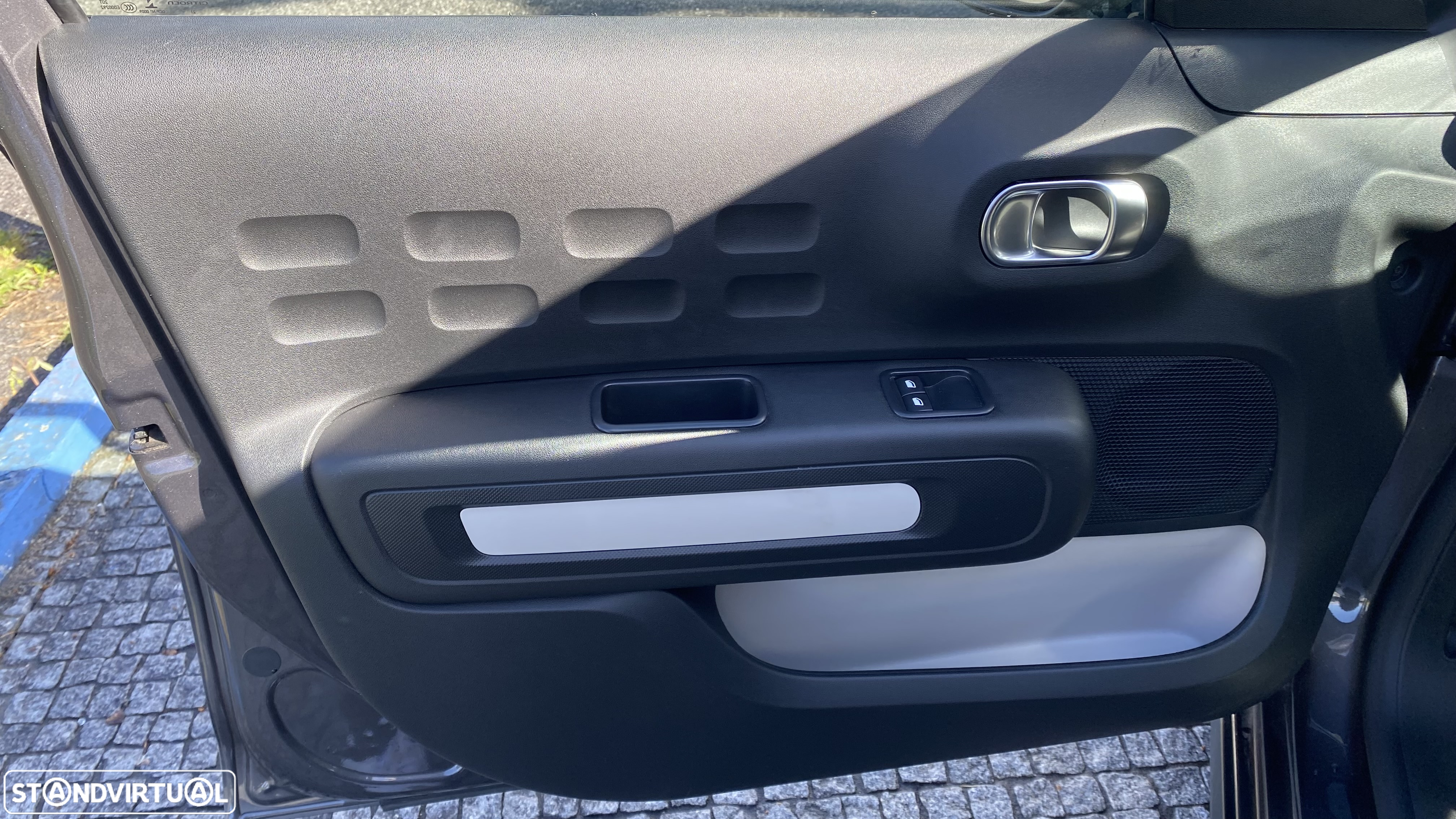 Citroën C3 1.5 BlueHDi Shine - 18