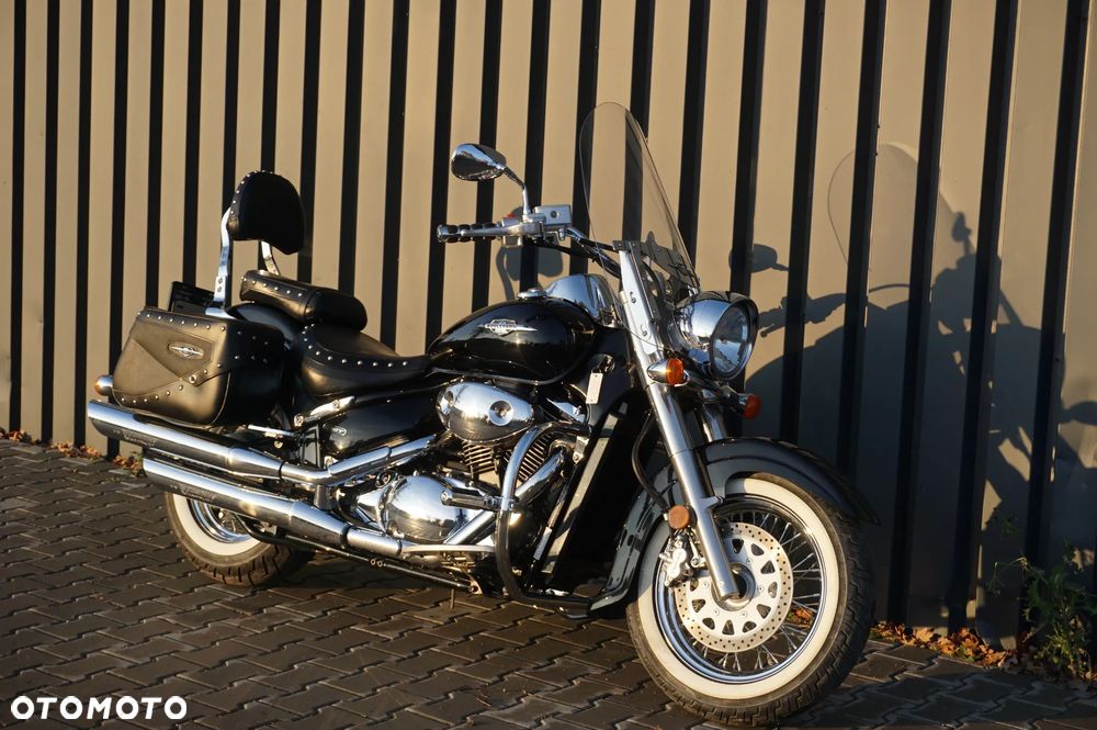 Suzuki Boulevard - 3