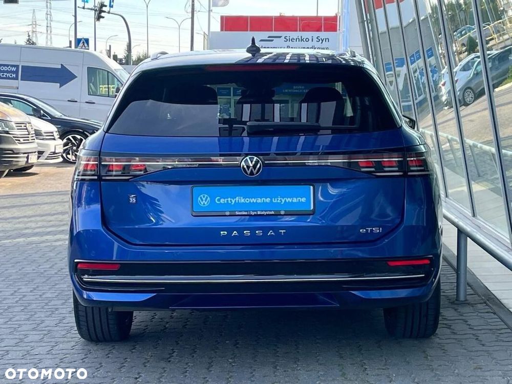 Volkswagen Passat Variant 1.5 TSI EVO Elegance DSG - 17
