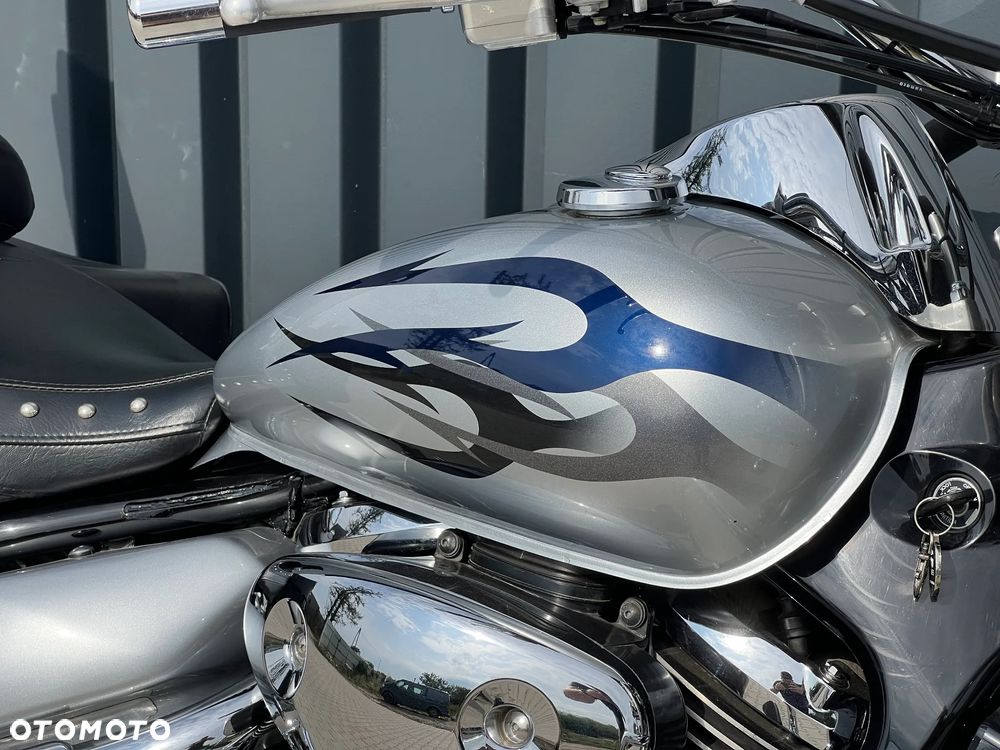 Suzuki VL 800 Volusia - Boulevard C50 - 18