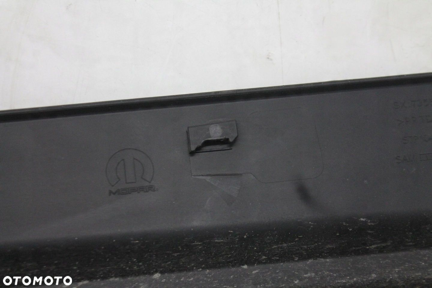 LISTWA NAKŁADKA PROGOWA LEWA 735572236 FIAT 500X 14-18 - 3