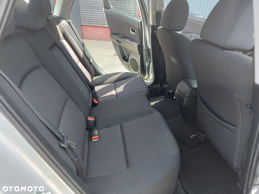 Mazda 3 1.6 Sport Active - 24