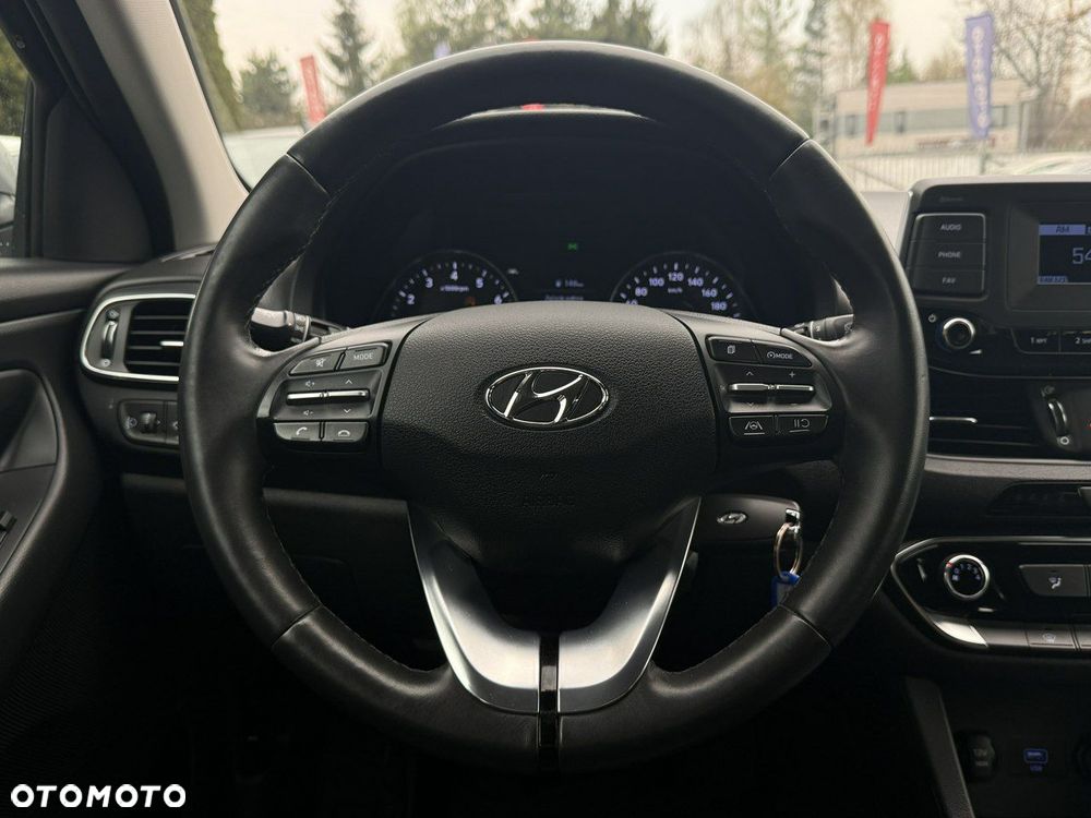 Hyundai i30 1.0 T-GDI Classic + - 16