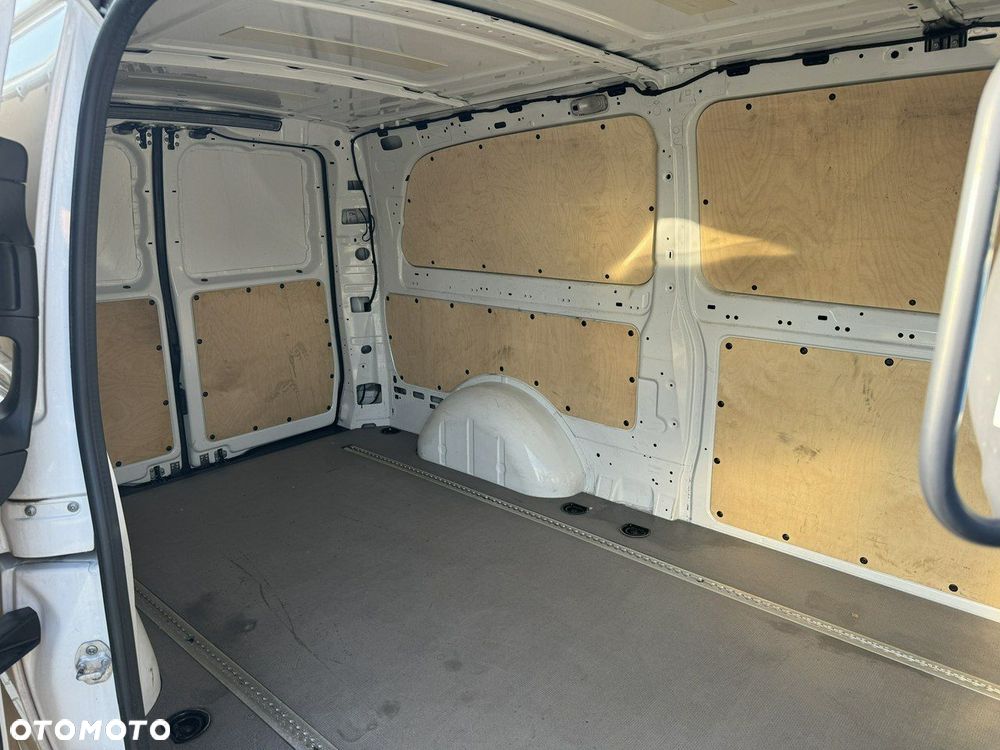 Mercedes-Benz Vito - 11