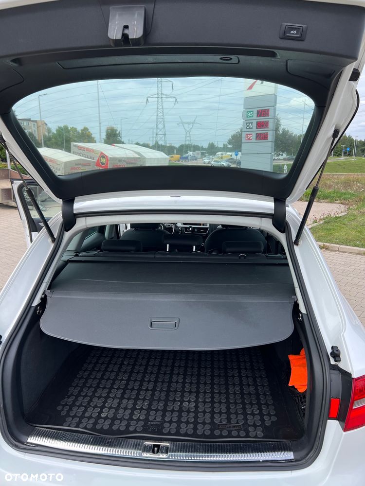 Audi A4 Avant 2.0 TDI - 12
