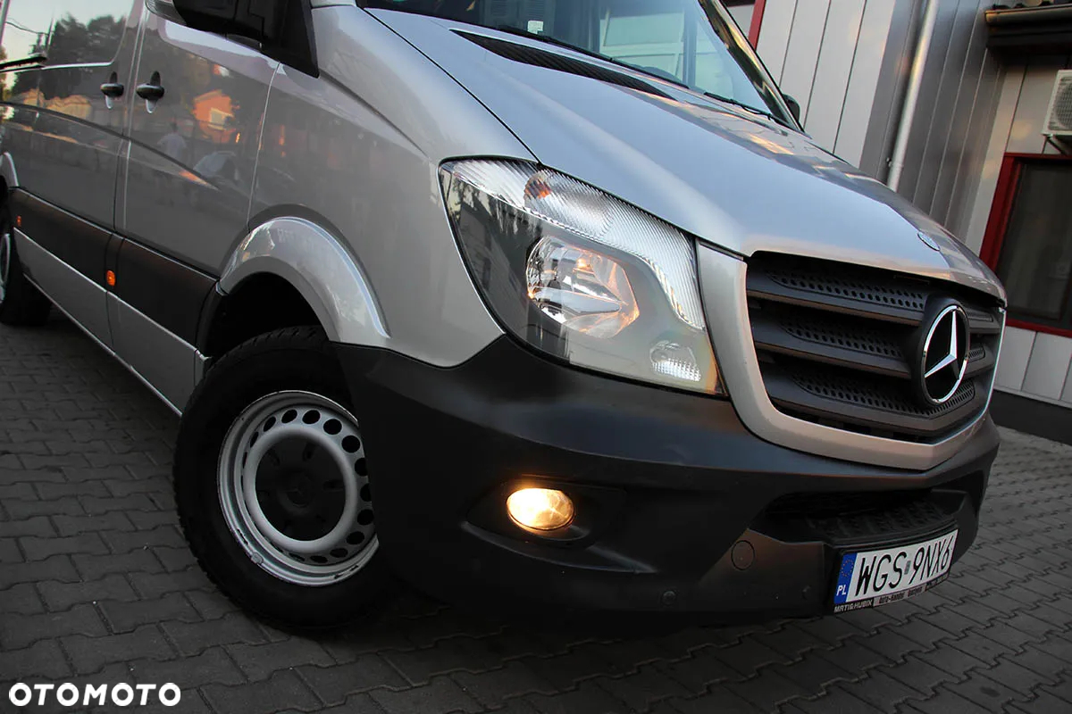 Mercedes-Benz SPRINTER L2H2 - 11