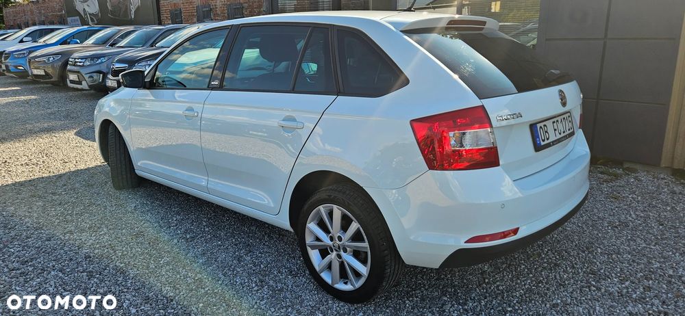 Skoda RAPID 1.6 TDI DPF Joy - 9