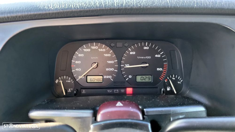 VW Golf 1.9 TD GL - 7