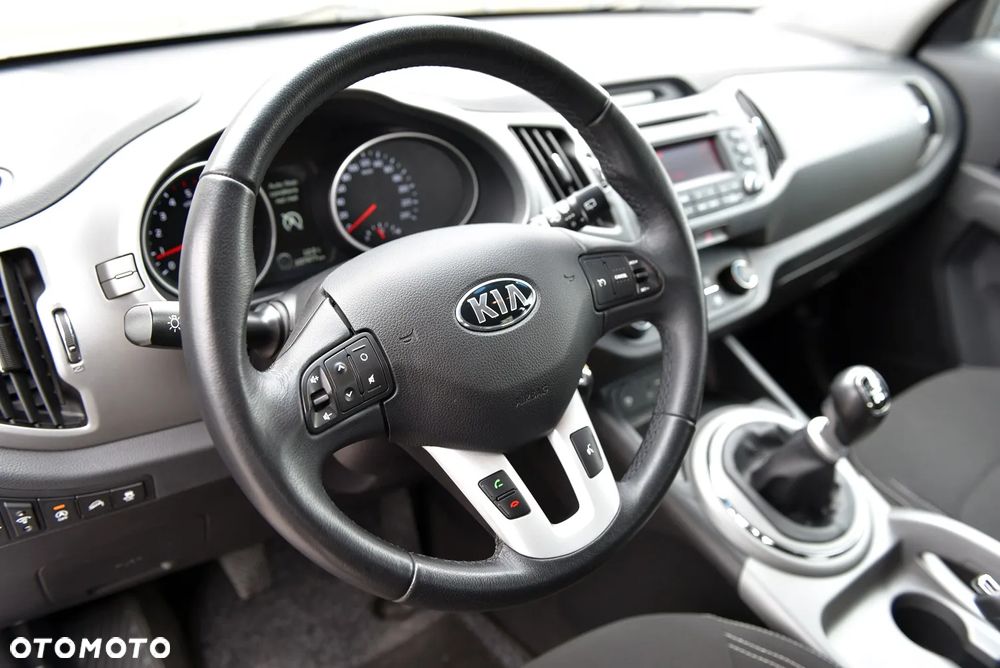 Kia Sportage 1.7 CRDI 2WD Attract - 23