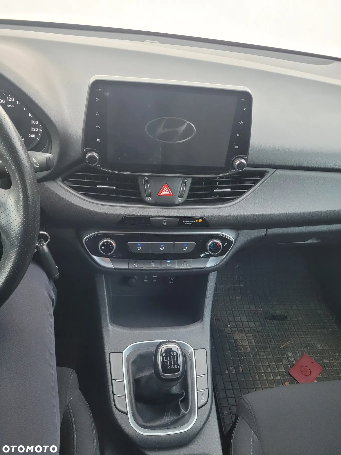 Hyundai i30 1.4 GO - 12