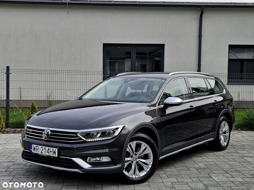 Volkswagen Passat Alltrack 2.0 TDI SCR DSG 4Motion - 5