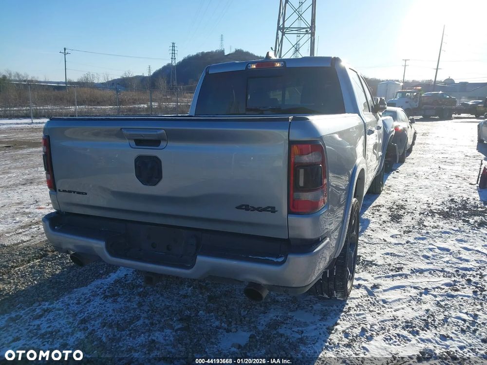 RAM 1500 Crew Cab Limited - 10