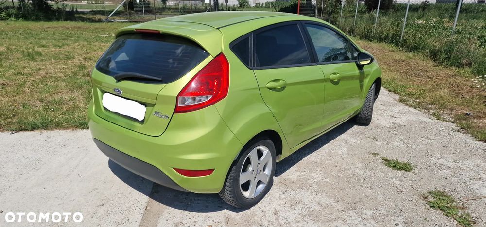 Ford Fiesta - 4