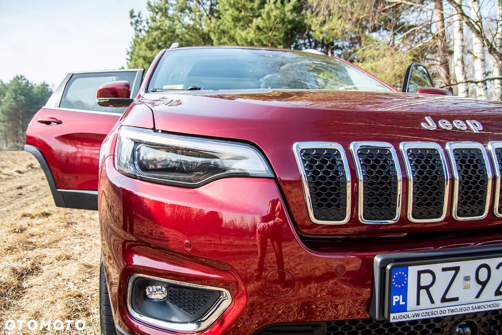 Jeep Cherokee - 3