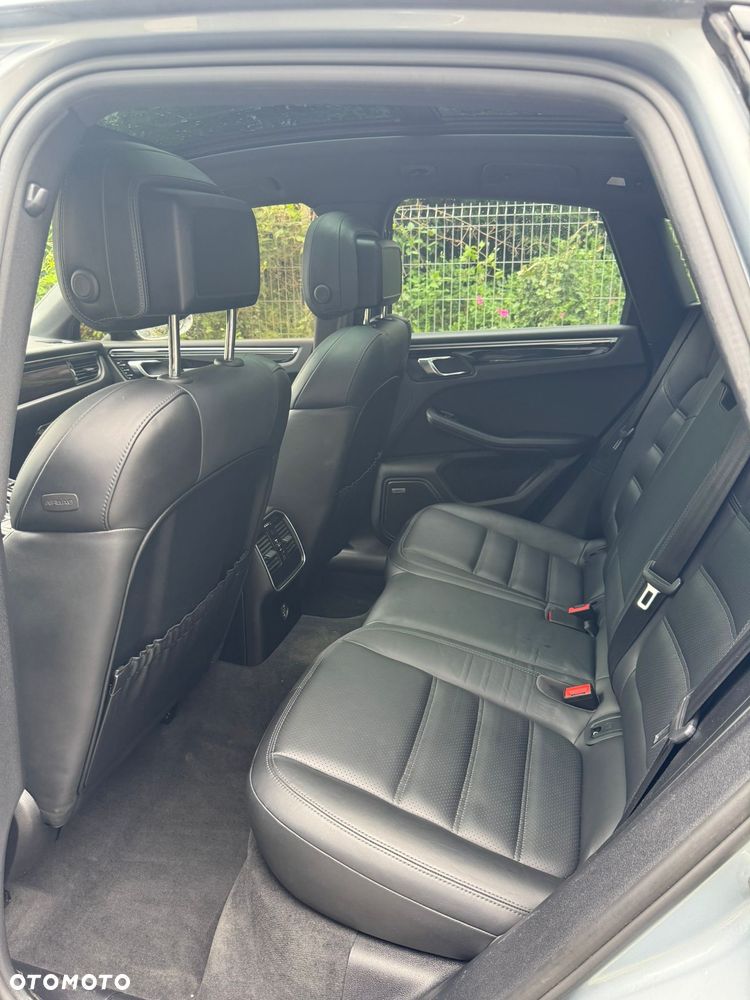 Porsche Macan Standard - 28