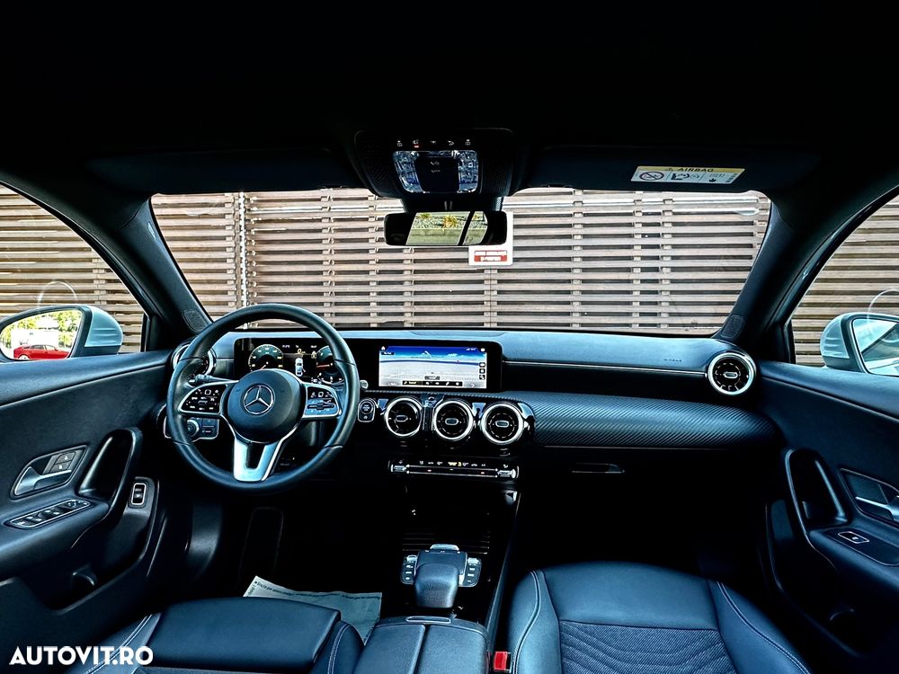 Mercedes-Benz A 180 d 8G-DCT Special Edition - 12