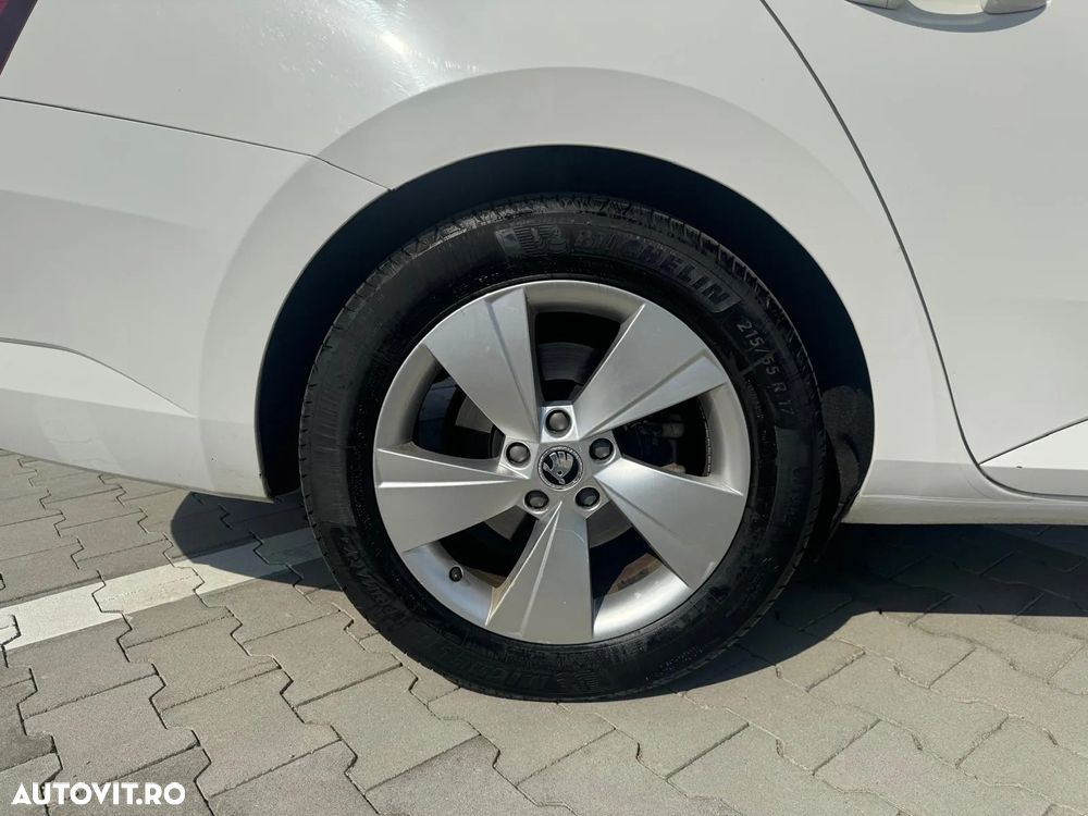 Skoda Superb 1.4 TSI Ambition - 8