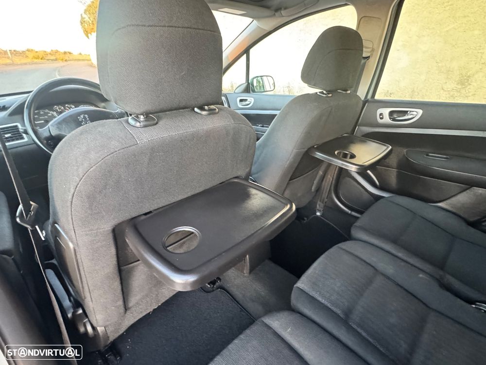 Peugeot 307 SW 1.6 HDi FAP Executive - 19