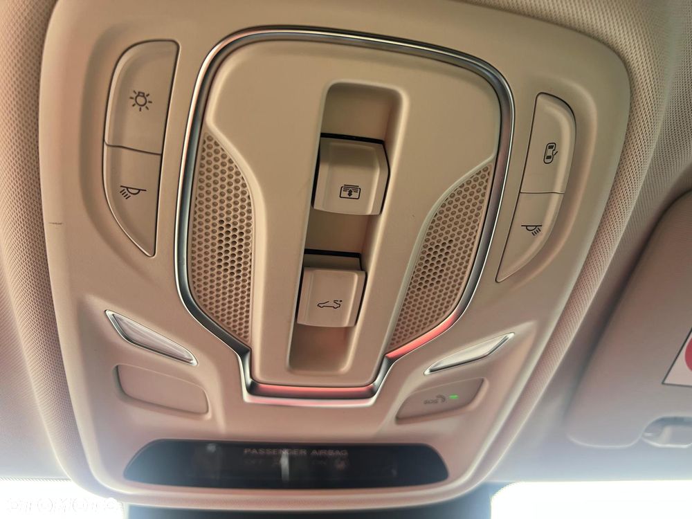 MG HS 1.5 T-GDI Exclusive - 30