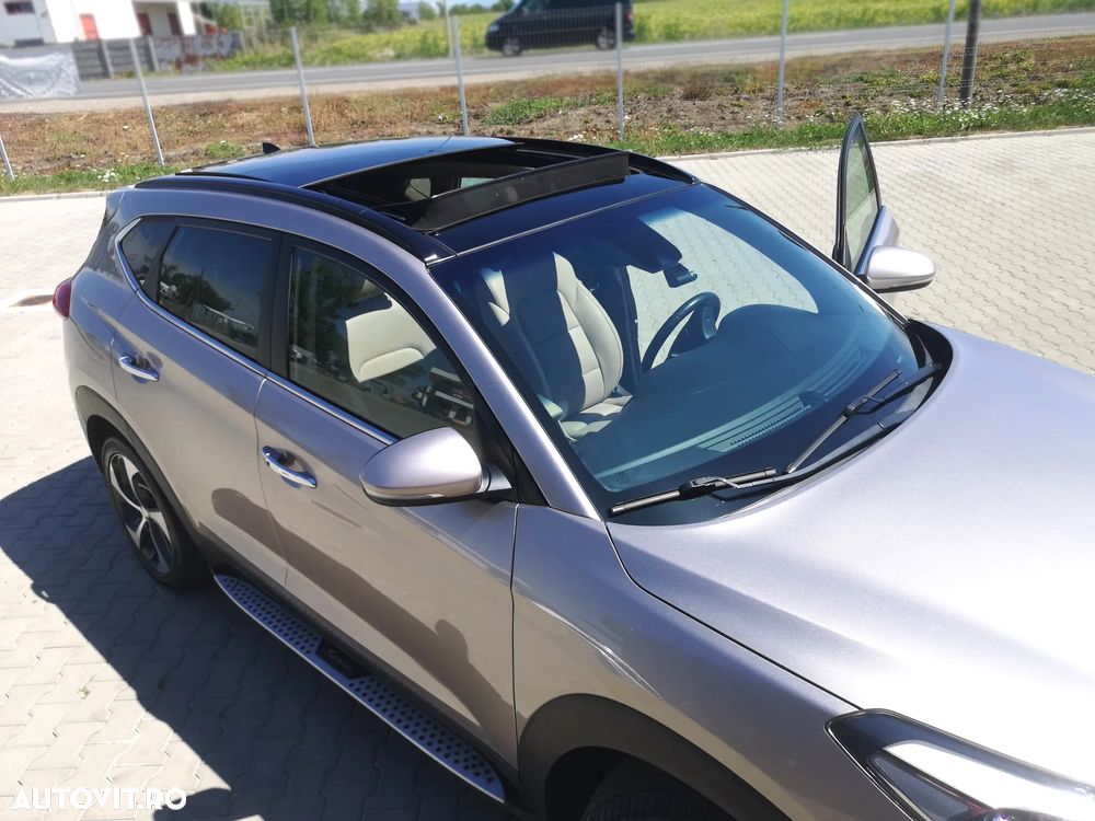 Hyundai Tucson 2.0 CRDI 4WD 6AT Premium+ - 26