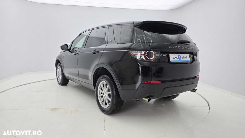 Land Rover Discovery Sport - 9