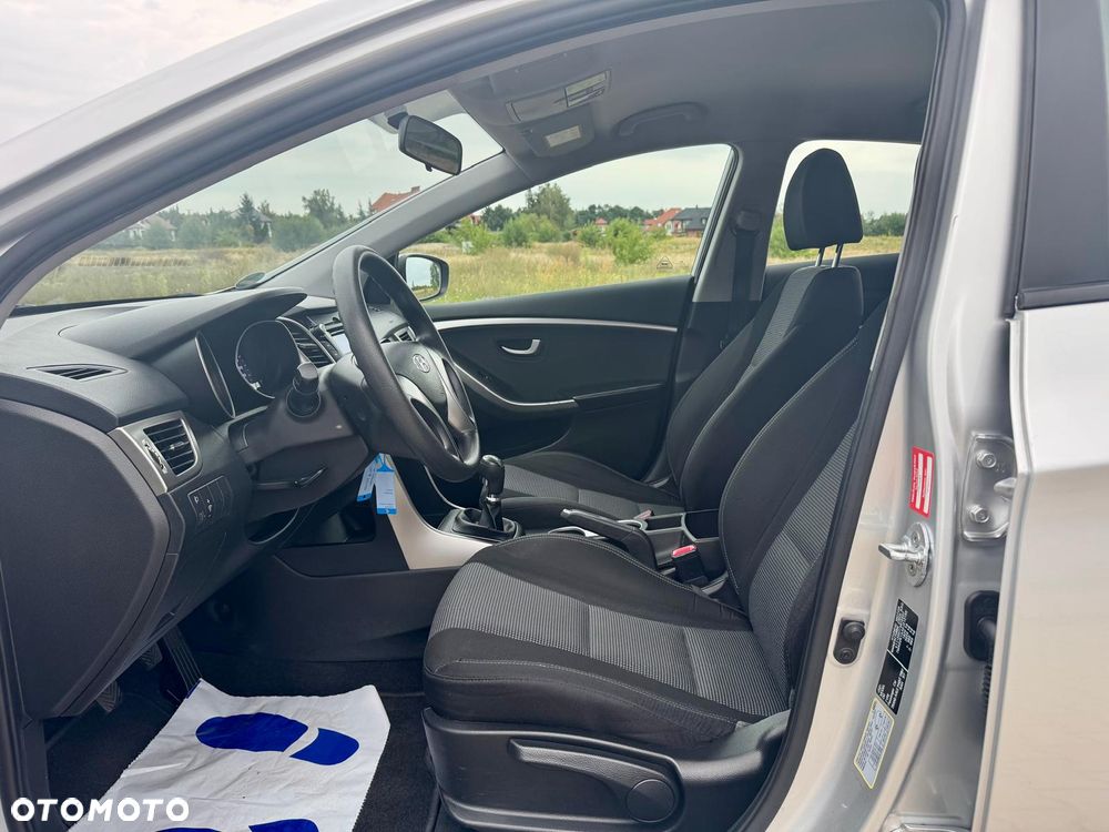 Hyundai i30 1.4 Style - 12
