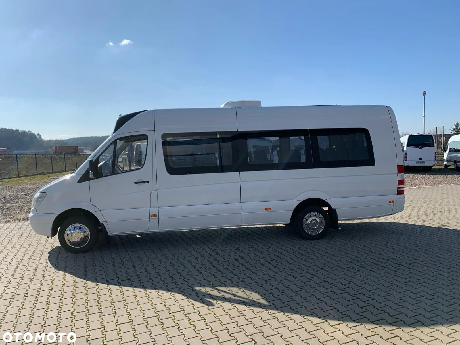 Mercedes-Benz Sprinter 516 CDI - 24 Miejsca - 4