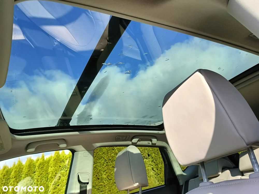 Nissan Qashqai 2.0 dCi 4x4 Tekna Premium - 32