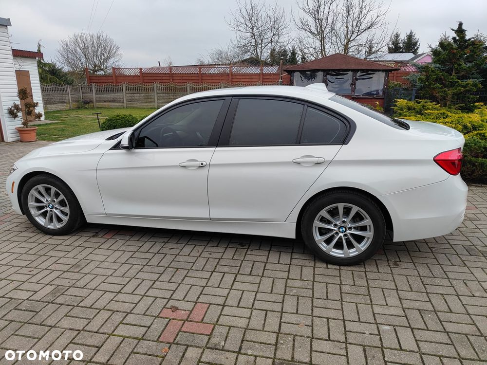 BMW Seria 3 320i xDrive Edition Luxury Line Purity - 5