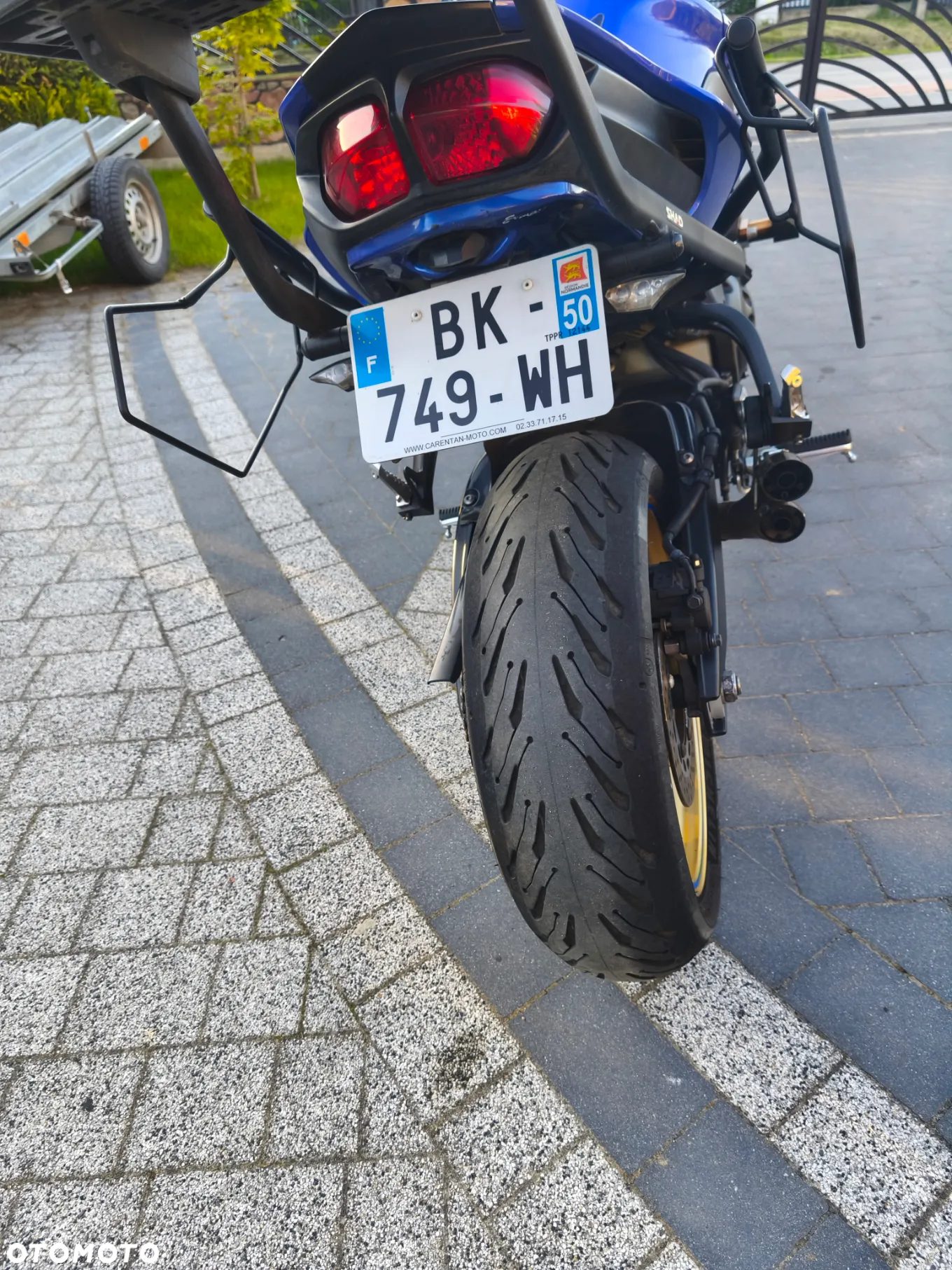 Yamaha FZ8 - 16
