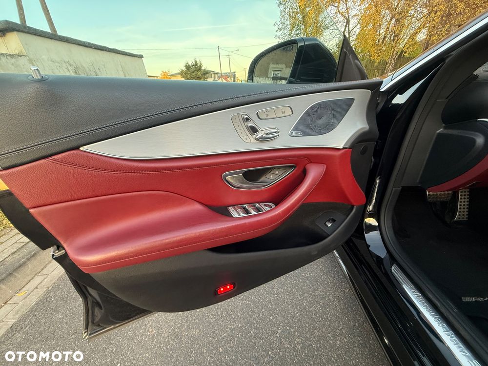 Mercedes-Benz CLS 350 d 4-Matic - 12