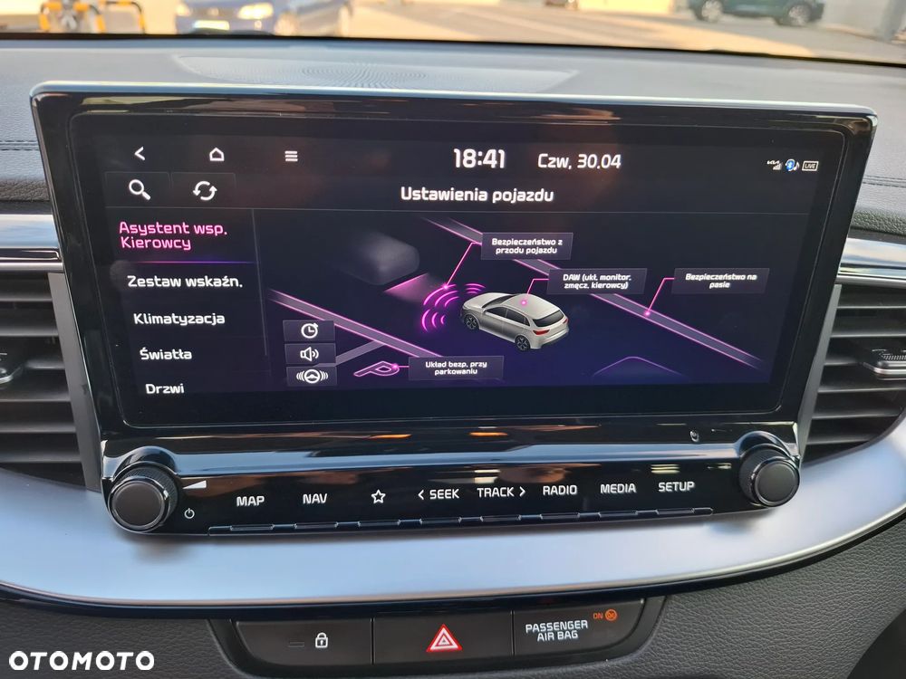 Kia Ceed 1.5 T-GDI GT-Line - 24