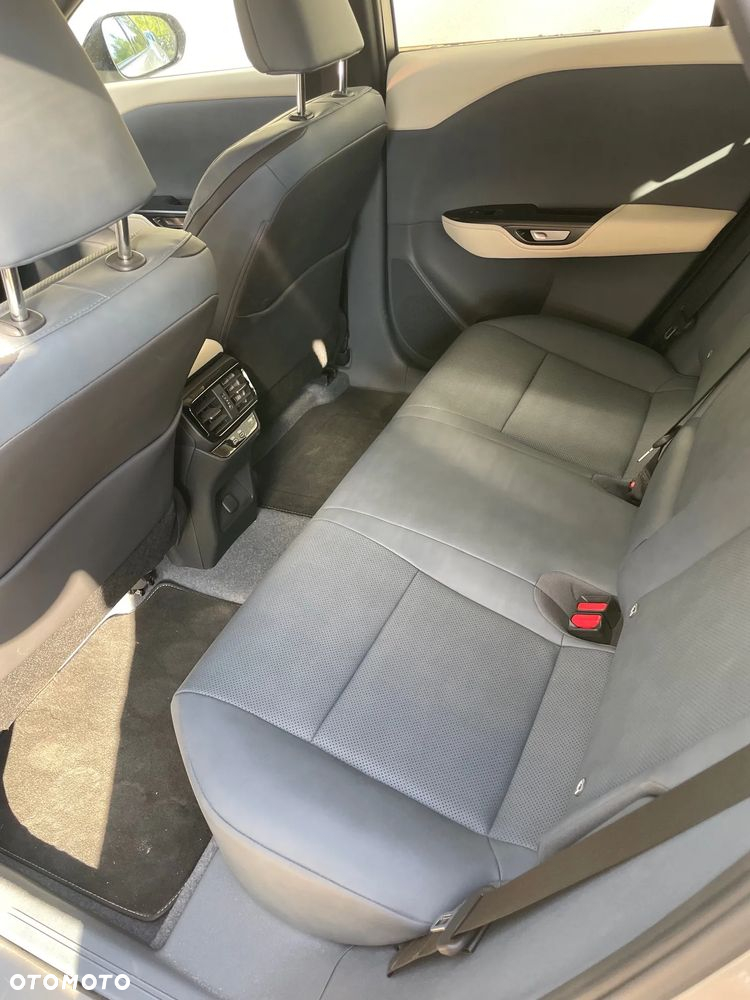 Lexus RZ 450e Comfort Line - 15