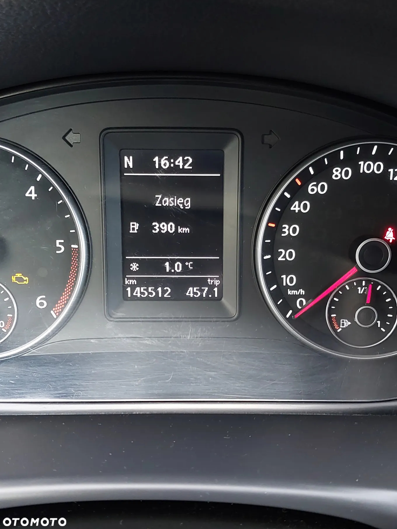 Volkswagen Touran 1.6 TDI DPF BlueMot Comfortline - 33