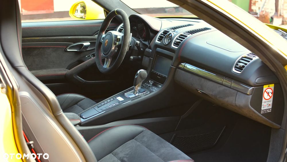 Porsche Cayman GTS PDK - 13